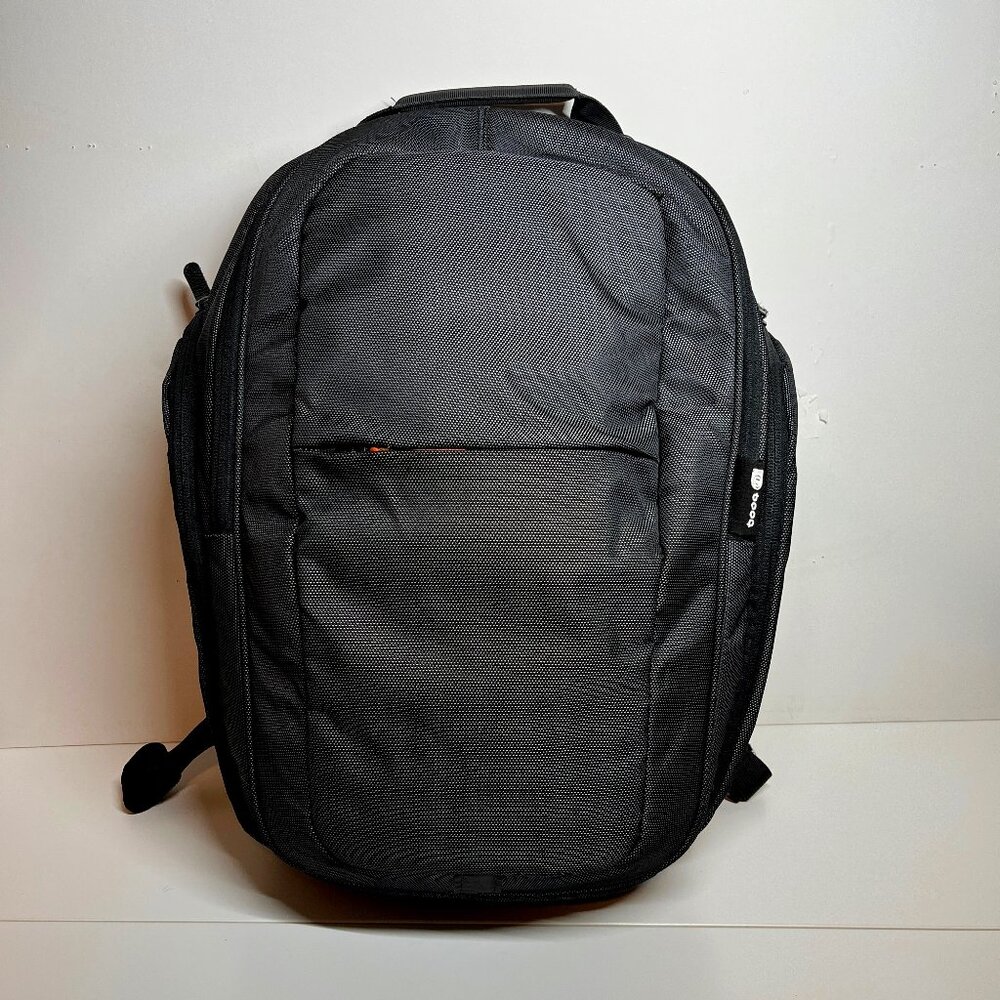 Booq. Day Backpack black